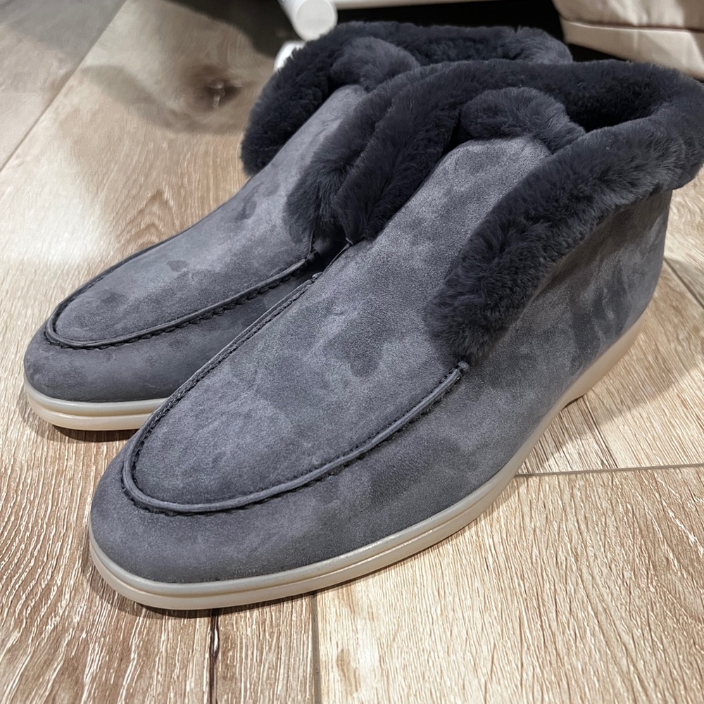 [SOLD] Loro Piana 2022 Open Walk Chukka Boots